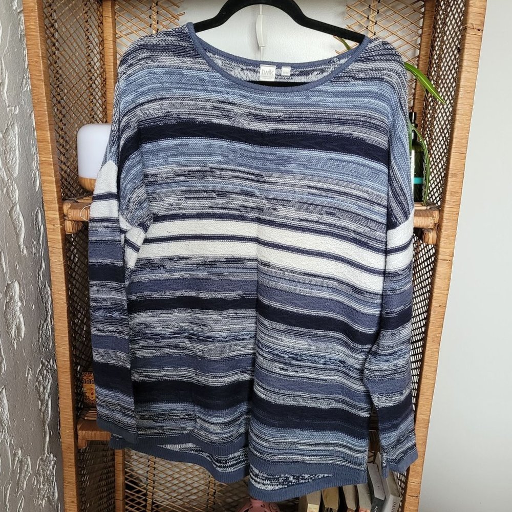 Oversize stripped sweater